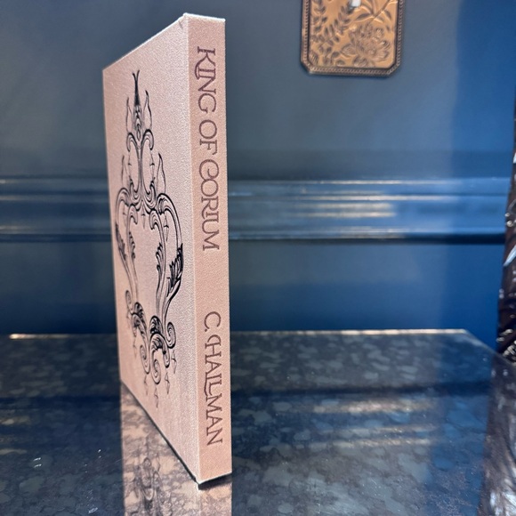 Baddies Book Box King of Corium by C Hallman - Picture 5 of 9